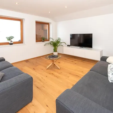 Panorama-juwel Alpbachtal アパート *